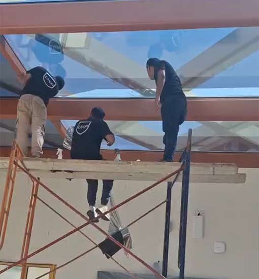 عزل حراري للزجاج ونوافذ المباني